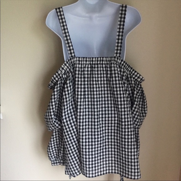 Gingham cold shoulder top - Picture 5 of 7